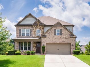 692 Faraday Cir, Suwanee, GA 30024