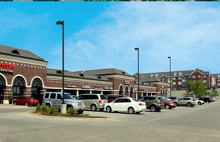 Rockledge Oaks Apartments — Photo 9