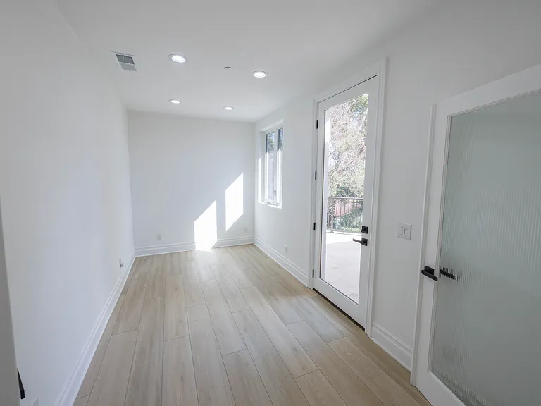 6029 Fairview Pl — Photo 41