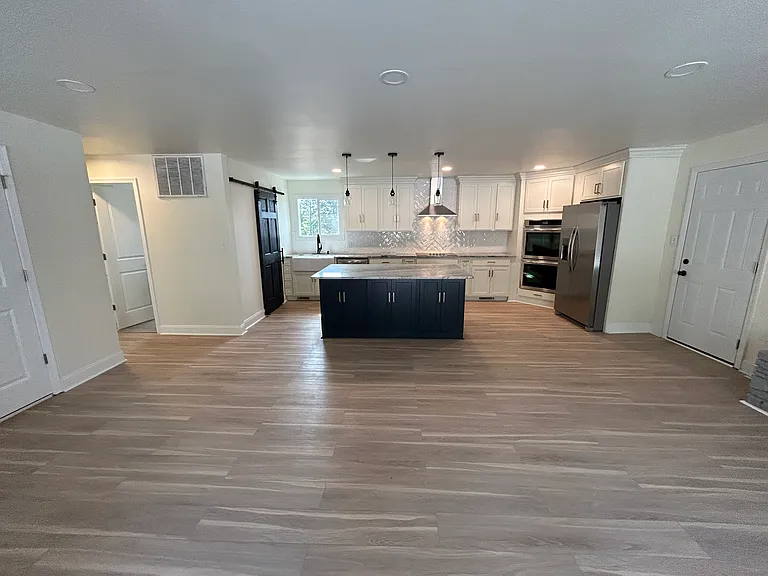2914 Seaford Rd — Photo 1