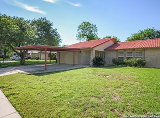 7511 Ledgebrook Dr, San Antonio, TX 78244