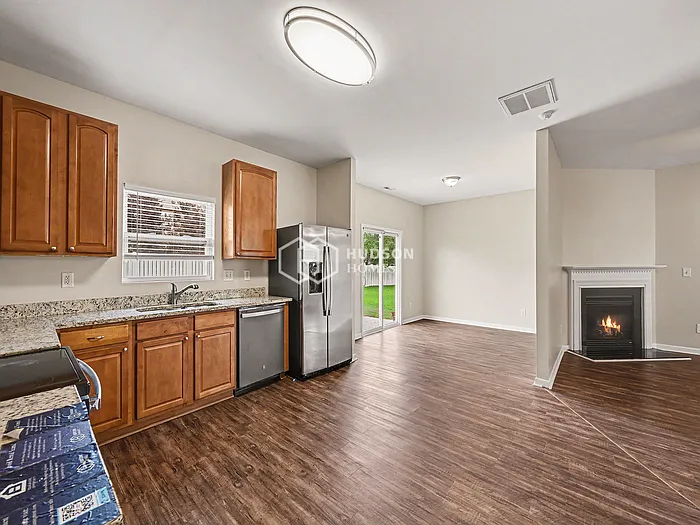 1014 Yellow Bee Rd — Photo 10