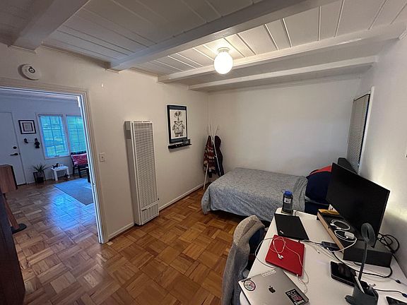 5th image of 1310 Addison St #2