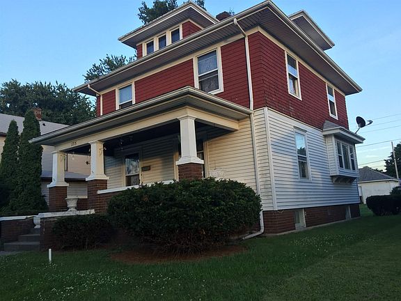 3rd image of 1715 E Market St