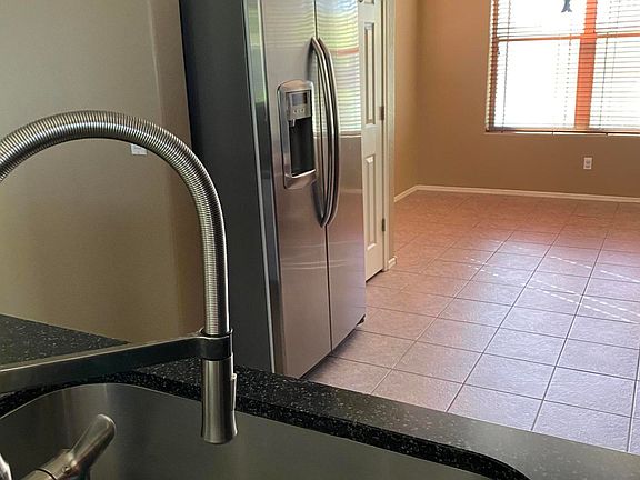 4th image of 15398 W Mackenzie Dr
