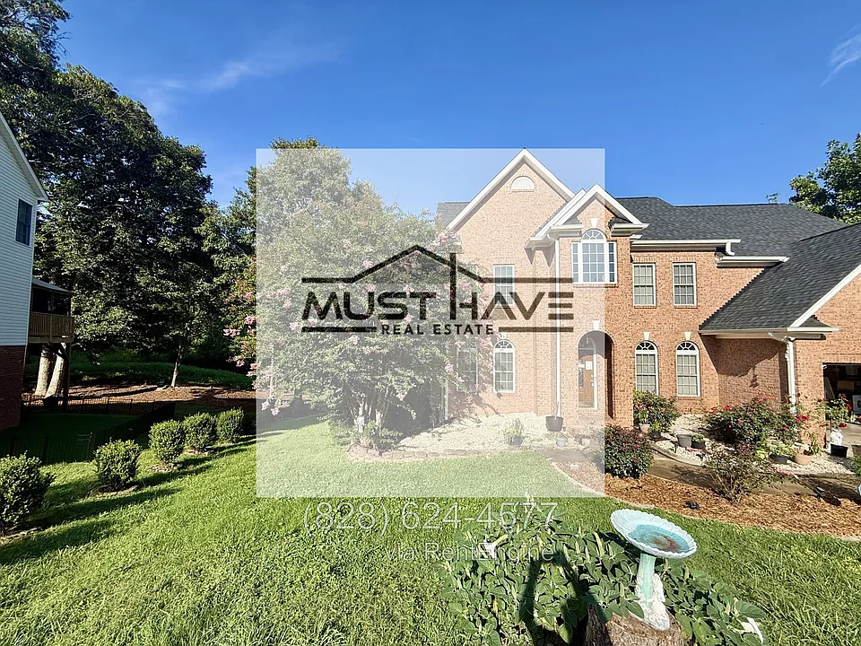 2625 Rolling Ridge Dr