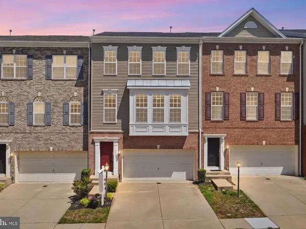 16108 Pitner St, Haymarket, VA 20169
