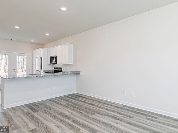 7th image of this home