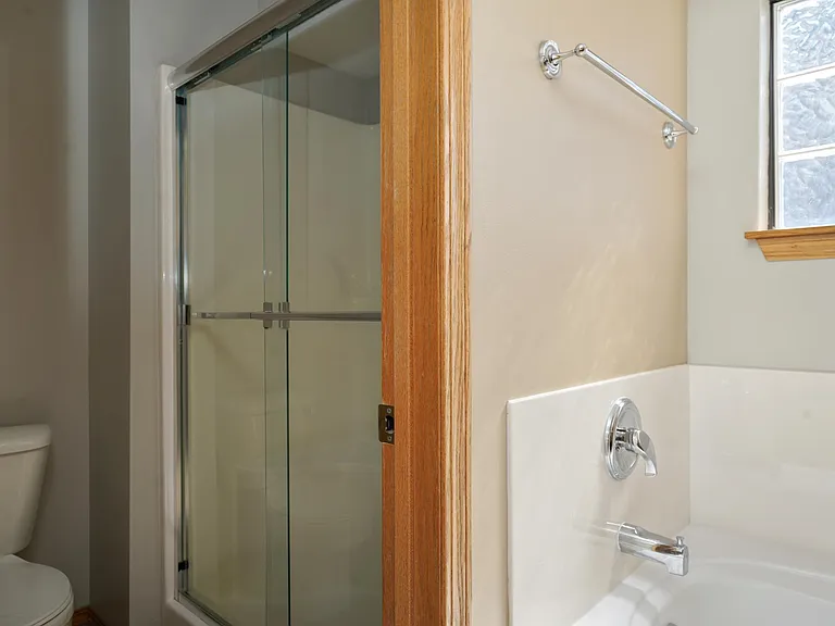 2062 W Willow Lakes Cv — Photo 12