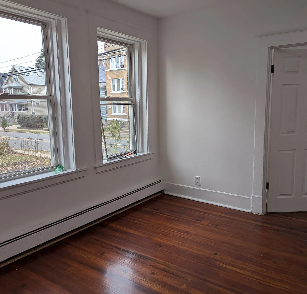 152 Oak Street — Photo 4