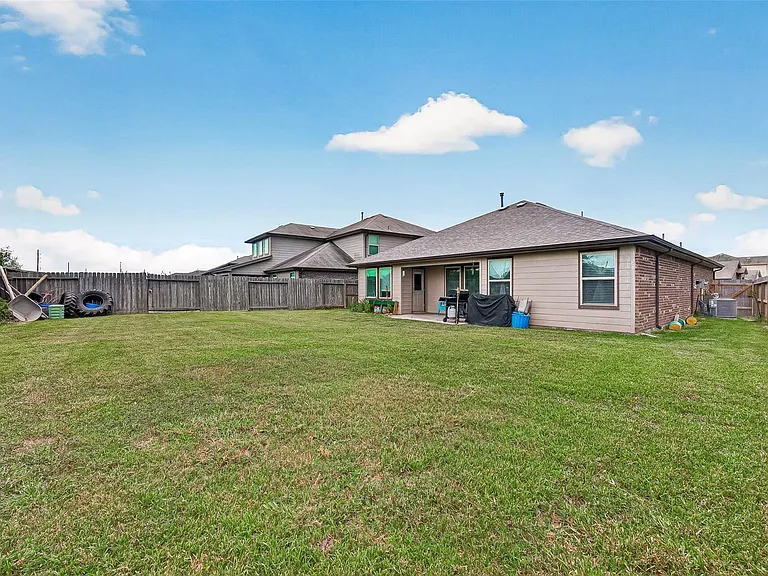 811 Petunia Falls Ln — Photo 42