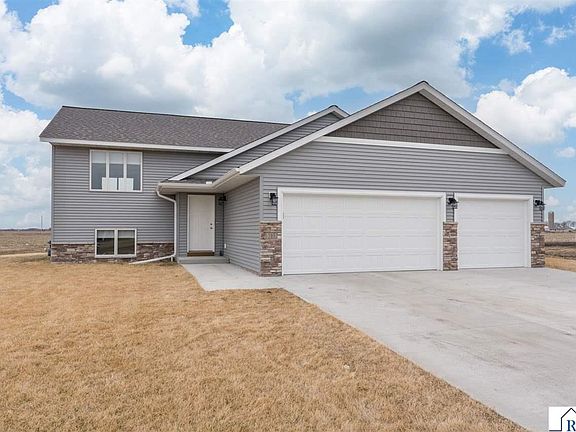 3rd image of 510 4th Ave SW