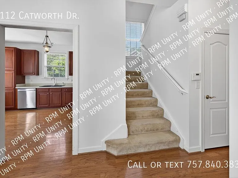 2112 Catworth Dr — Photo 40