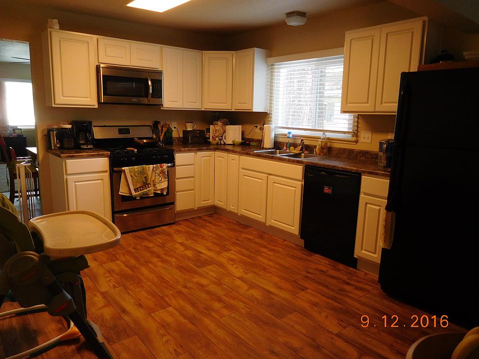 2nd image of 1610 5th St