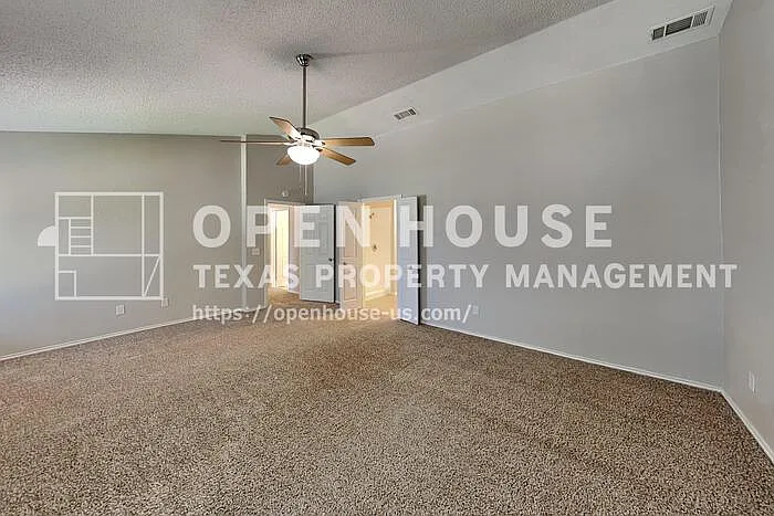604 Ashby Pl — Photo 10