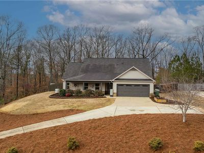 204 Autumn Way, Opelika, AL, 36804