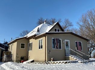 307 5th St, Danube, MN 56230