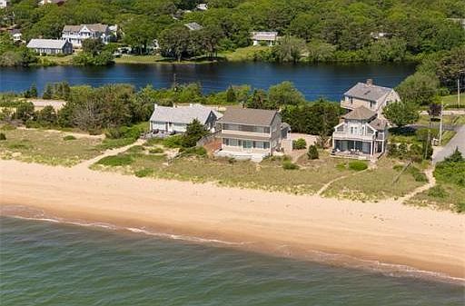 7 Beach Rd, Mashpee, MA 02649 | Zillow