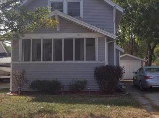 2912 C Ave NE, Cedar Rapids, IA 52402