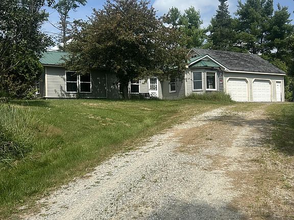 2nd image of 67 Pike Road
