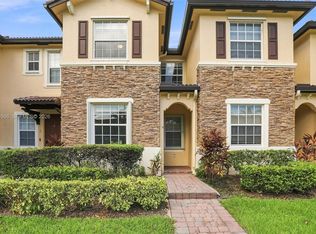 Isles Of Bayshore, Cutler Bay, FL 33190