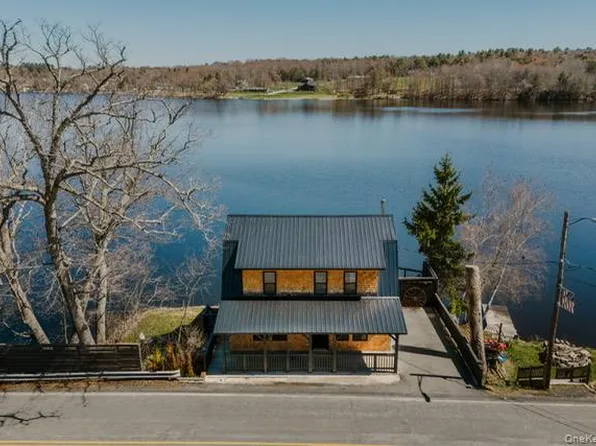 6721 State Route 52, Cochecton, NY 12726