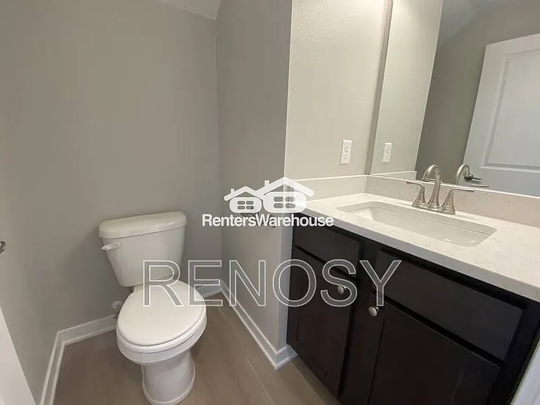 7000 Lake Ridge Ave #13 — Photo 13