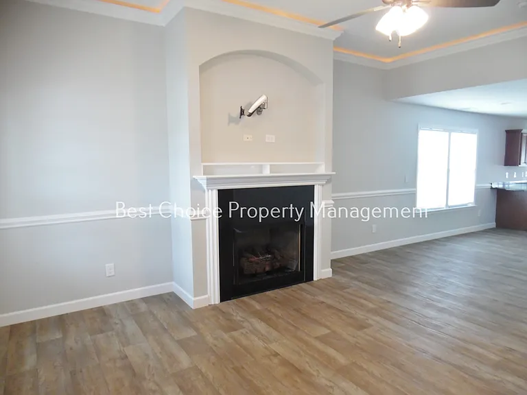 1386 Romany Ct — Photo 8