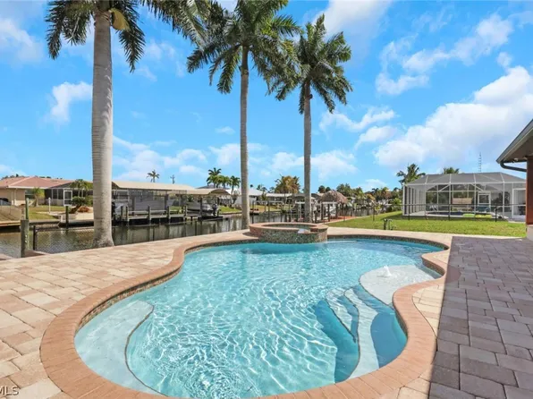 5241 SW 2nd Pl, Cape Coral, FL 33914
