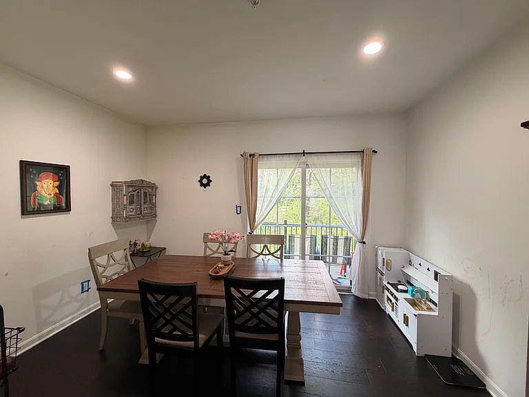 310 Thurgood Dr — Photo 16