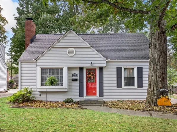 2325 15th St, Cuyahoga Falls, OH 44223