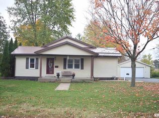 642 S East St, Virginia, IL 62691