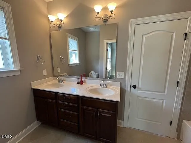 5604 Clearsprings Dr — Photo 31