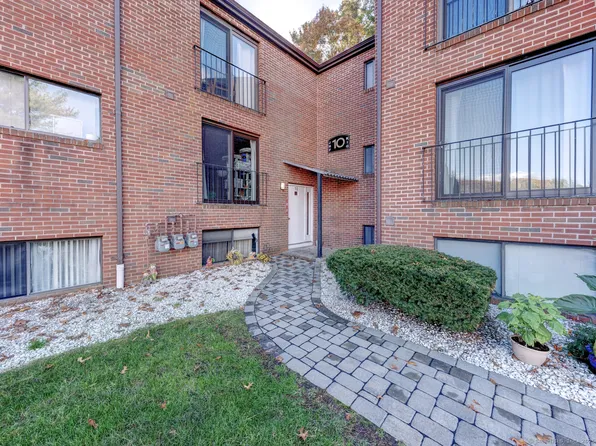 500 Darling Street #10-K, Southington, CT 06489