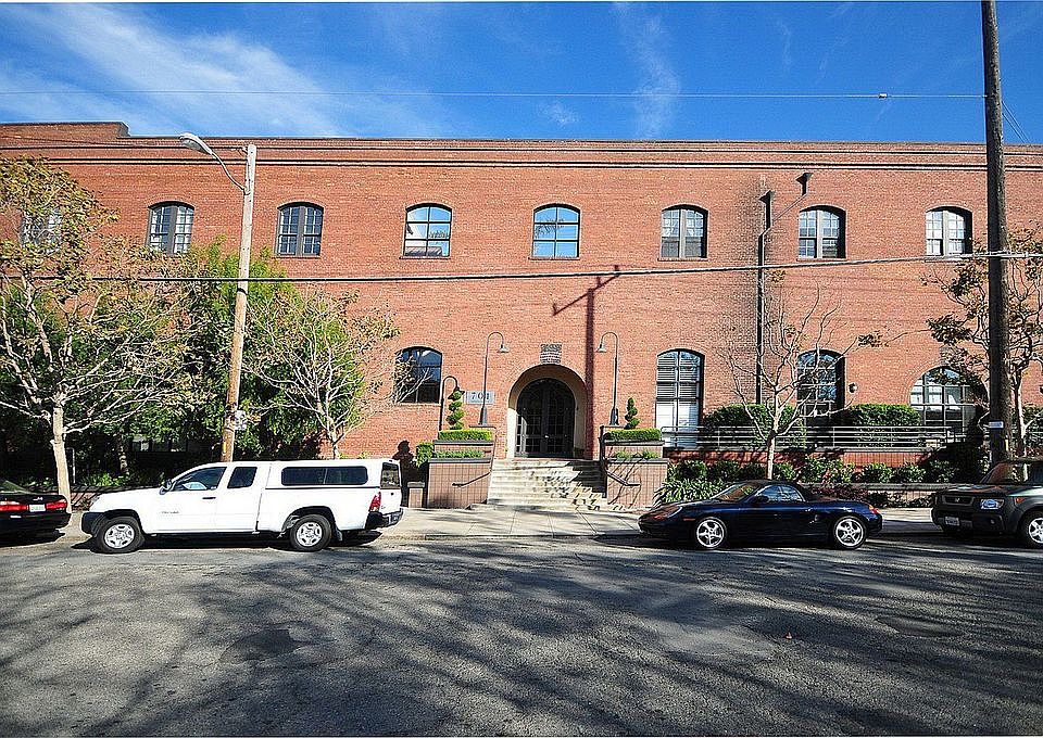 1st image of 701 Minnesota St APT 106