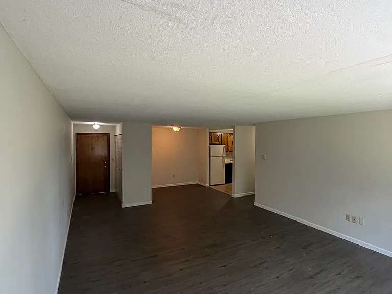 1000 Laura Ln #A — Photo 6