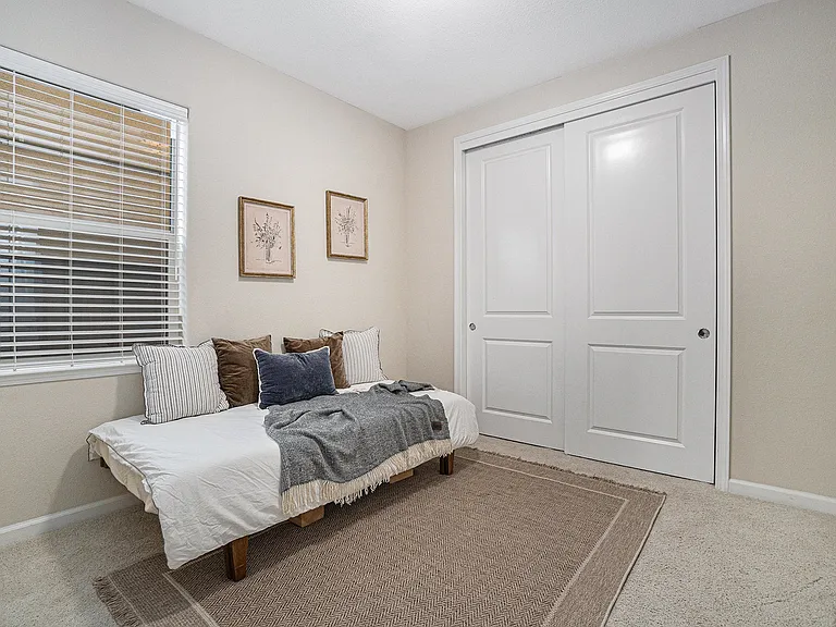 208 Littleton St — Photo 22