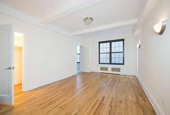 Rented by Balen Real Estate, LLC | media 9