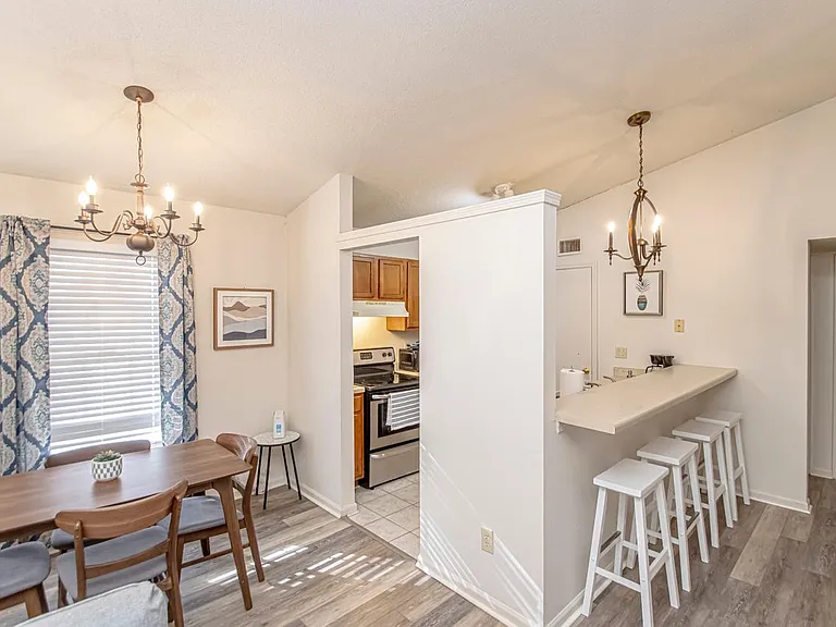 20 Woodhill Dr — Photo 10