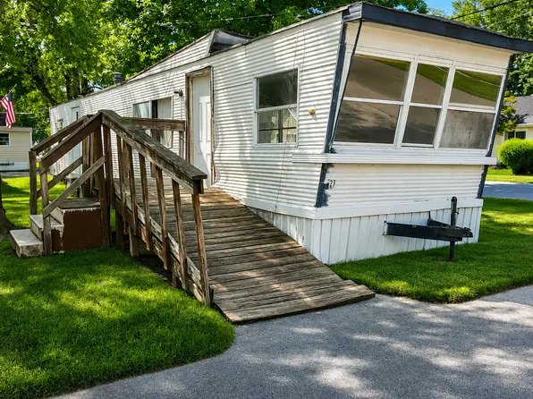 425 Monroe Ave #21, Findlay, OH 45840