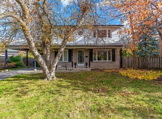 19 Gleneagle Cres, Toronto, ON M2J 3H4