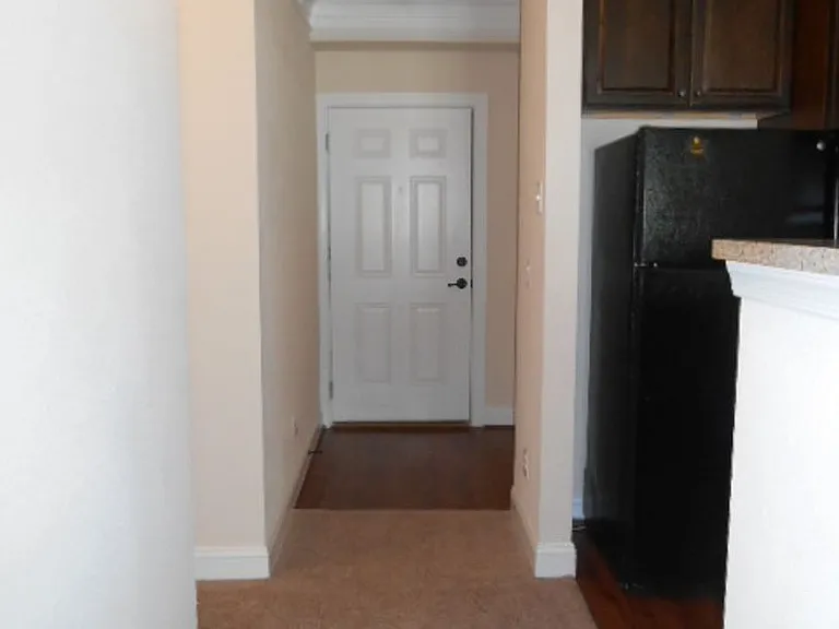Briton Trace Apartments — Photo 72