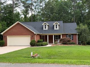 115 Charlotte Dr, Mc Cormick, SC 29835