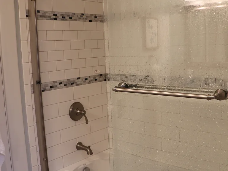 577 N Franklin St #B — Photo 11