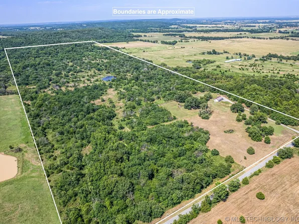 8328 W 460th Rd, Pryor, OK 74361