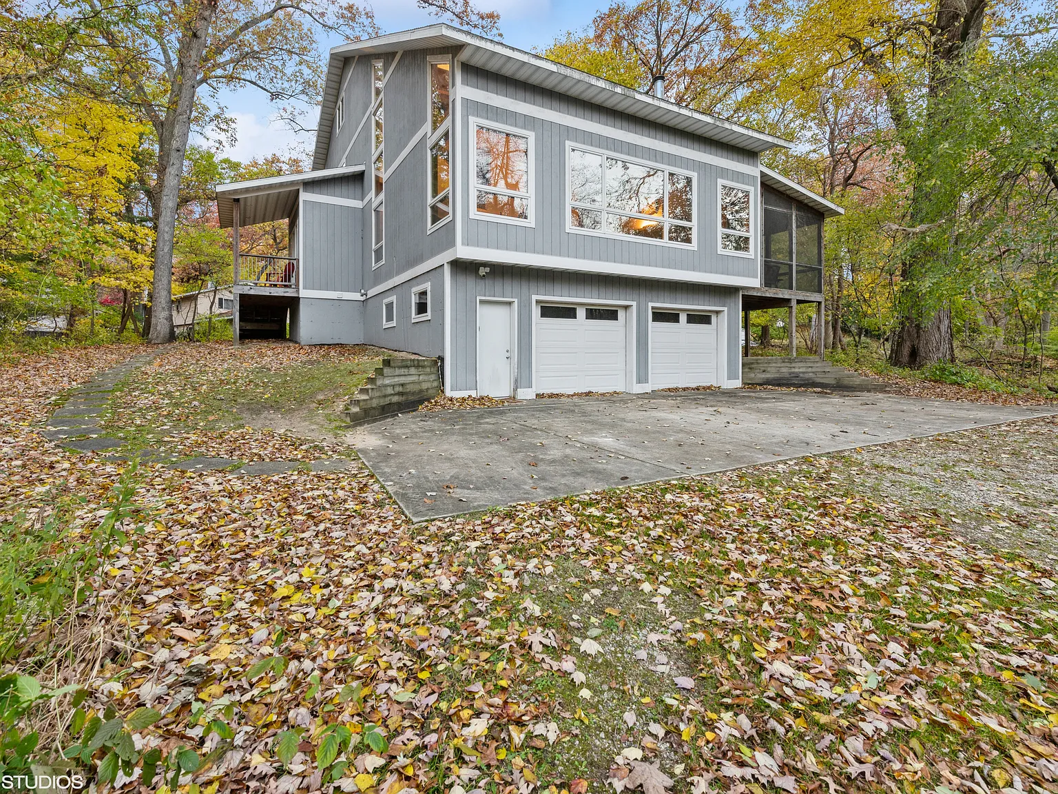 6 bed, $15,750 — Photo 2