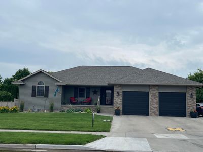1517 Sawgrass Ave, Mitchell, SD, 57301
