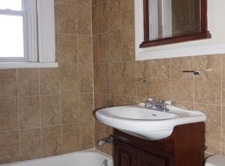 40 Lenox Ave OFFICE 1BRHOME, East Orange, NJ 07018