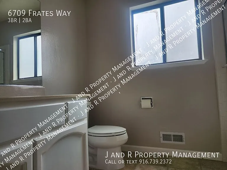 6709 Frates Way — Photo 23