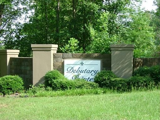 2nd image of 2843 Catawba Rd